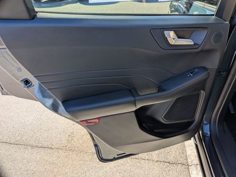 Certified 2022 Ford Escape SEL w/ Technology Package image 27