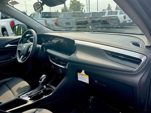 New 2025 Buick Encore GX Preferred image 23