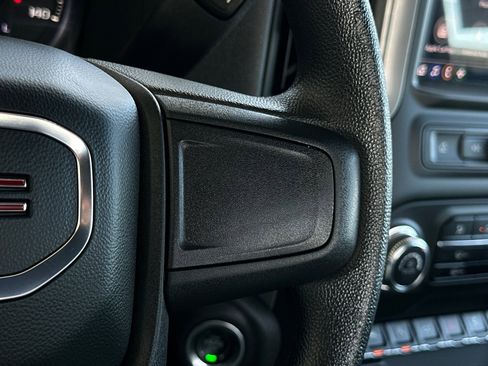 Certified 2025 GMC Sierra 1500 Pro w/ Convenience Package image 28