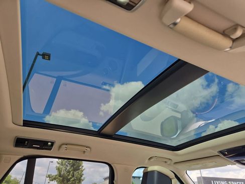 Used 2019 Land Rover Range Rover Supercharged AWD/4WD image 20