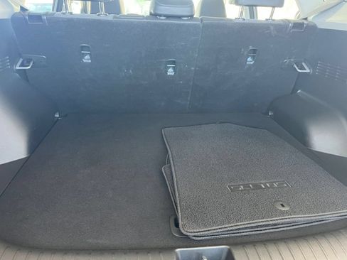 Used 2025 Kia Seltos S FWD image 33