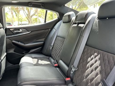 Used 2023 Nissan Maxima SR w/ Sport Mat Group image 27