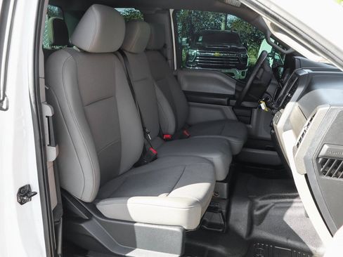 Used 2020 Ford F250 XL w/ Power Equipment Group image 46