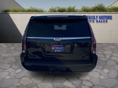 Used 2015 Cadillac Escalade ESV Premium image 6