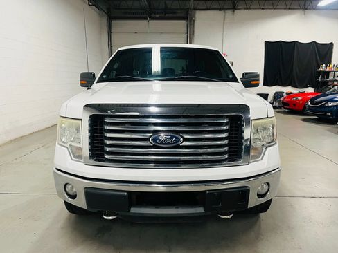 Used 2011 Ford F150 XLT w/ XLT Chrome Pkg AWD/4WD image 3