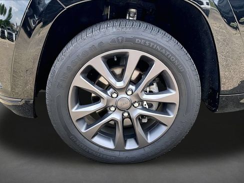 Used 2019 Jeep Grand Cherokee High Altitude AWD/4WD image 32