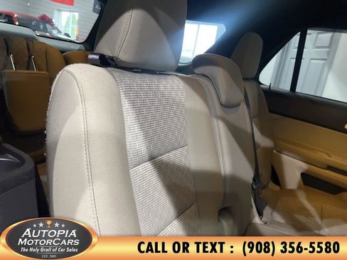 Used 2014 Ford Explorer XLT w/ Equipment Group 201A image 15