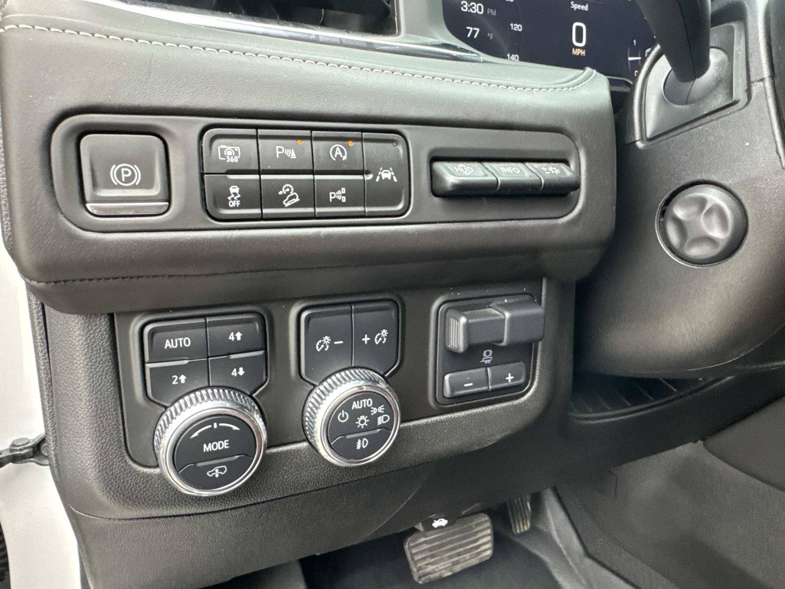 Used 2024 GMC Yukon Denali Ultimate AWD/4WD image 40