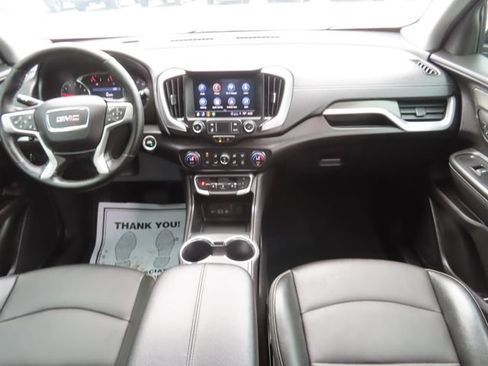 Used 2024 GMC Terrain SLT w/ Elevation Edition AWD/4WD image 25
