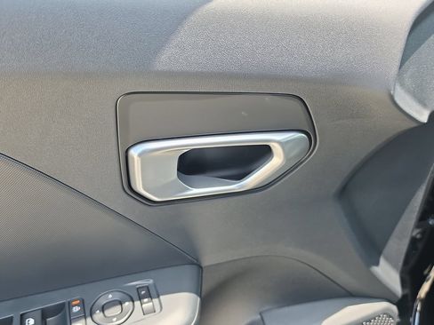 New 2026 Kia K4 FWD image 19