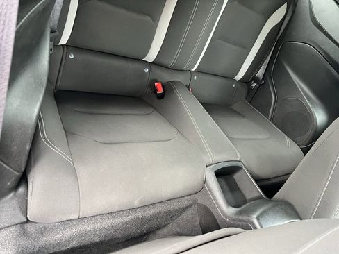 Used 2023 Chevrolet Camaro LT image 27