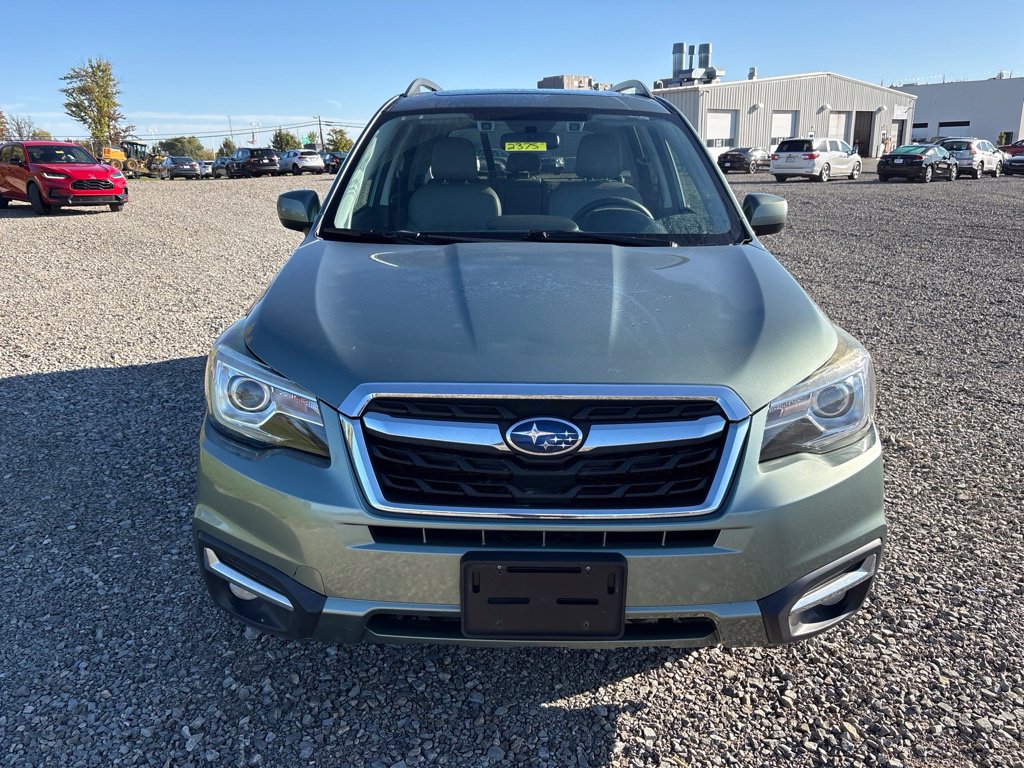 Used 2017 Subaru Forester 2.5i Limited AWD/4WD image 2