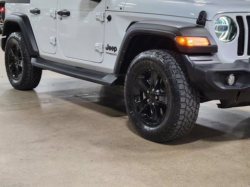 Used 2022 Jeep Wrangler Unlimited Sport AWD/4WD image 16
