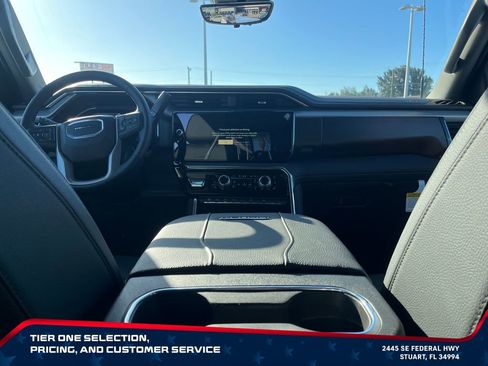 New 2026 GMC Sierra 3500 Denali w/ Technology Package AWD/4WD image 15
