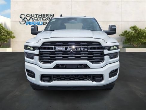 New 2025 RAM 2500 Big Horn AWD/4WD image 8