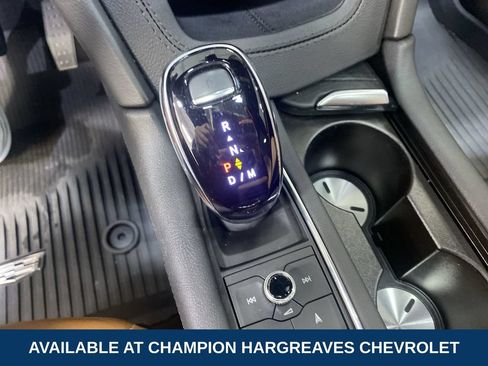 Certified 2024 Cadillac XT5 Premium Luxury w/ LPO, Floor Liner Package AWD/4WD image 21