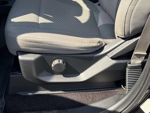 Used 2017 Ford F150 XLT RWD image 21