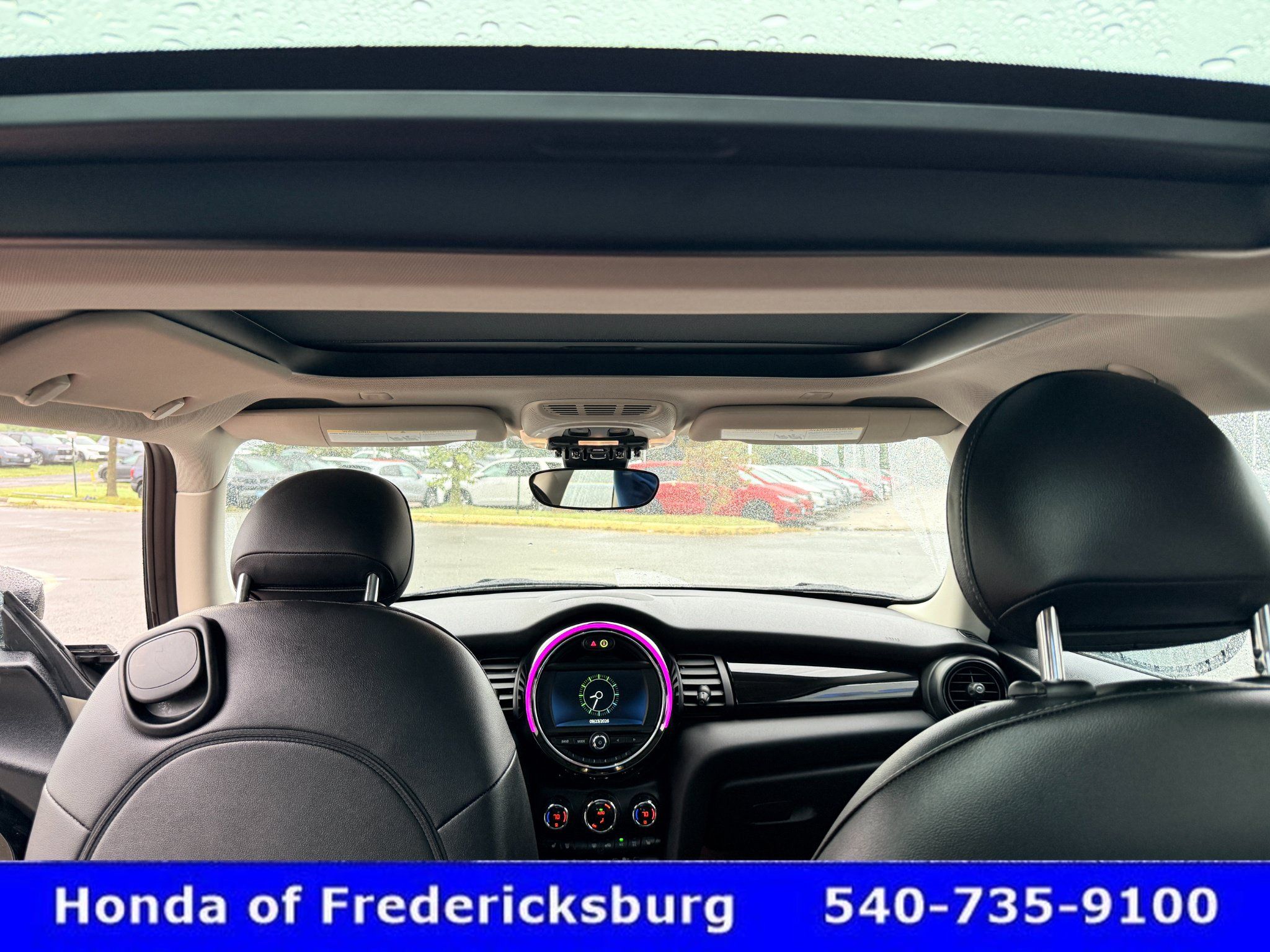Used 2021 MINI Cooper 2-Door Hardtop FWD image 35