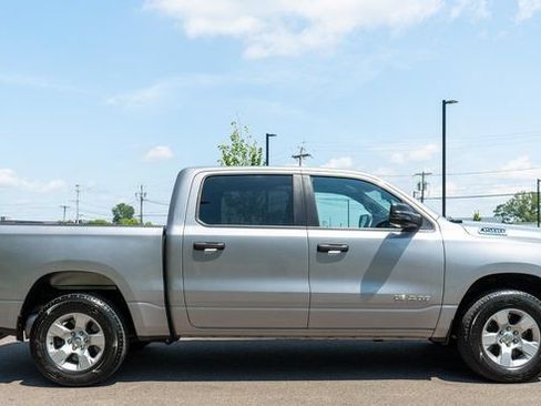 Used 2023 RAM 1500 Big Horn AWD/4WD image 5