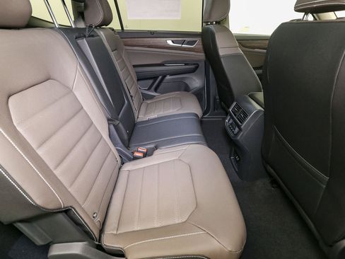 New 2026 Volkswagen Atlas SEL AWD/4WD image 17