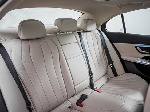 Certified 2026 Mercedes-Benz E 350 Sedan image 10