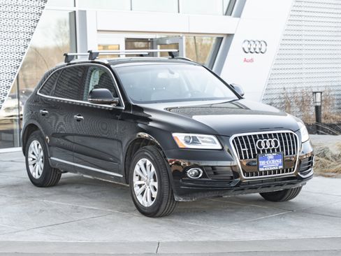 Used 2016 Audi Q5 2.0T Premium Plus w/ Technology Package image 2