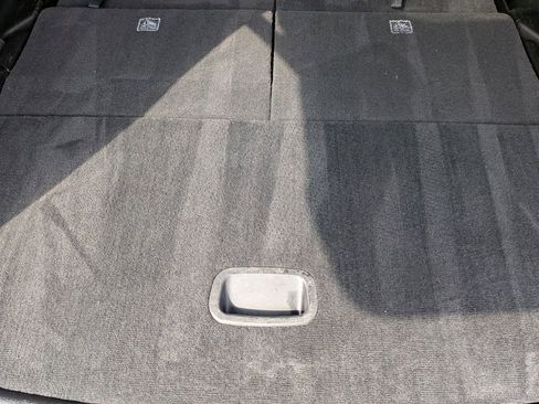 Used 2022 Jeep Grand Cherokee L Limited image 22