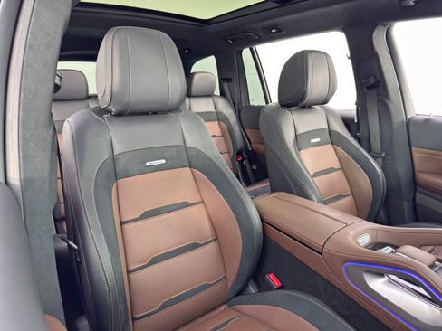 Used 2024 Mercedes-Benz GLS 63 AMG AMG GLS 63 image 49