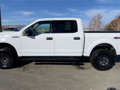 Used 2020 Ford F150 XLT w/ Trailer Tow Package image 5