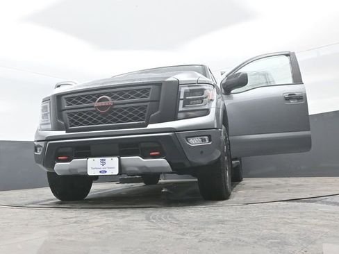 Used 2024 Nissan Titan PRO-4X w/ Pro-4x Utility Package AWD/4WD image 32