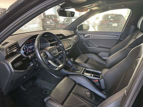 Used 2024 Audi Q3 2.0T Premium image 19