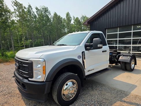 Used 2023 Ford F450 XL AWD/4WD image 1