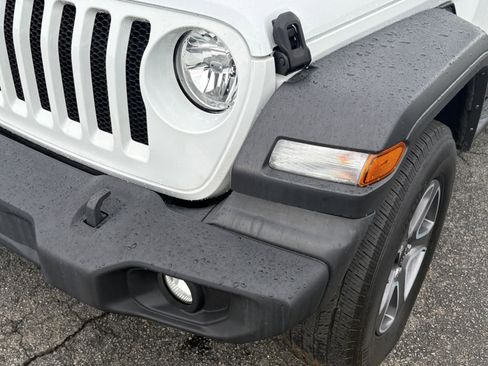 Used 2022 Jeep Wrangler Unlimited Sport AWD/4WD image 12