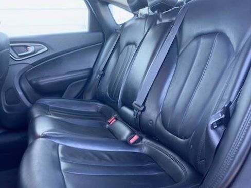 Used 2015 Chrysler 200 C w/ Navigation & Sound Group I FWD image 10