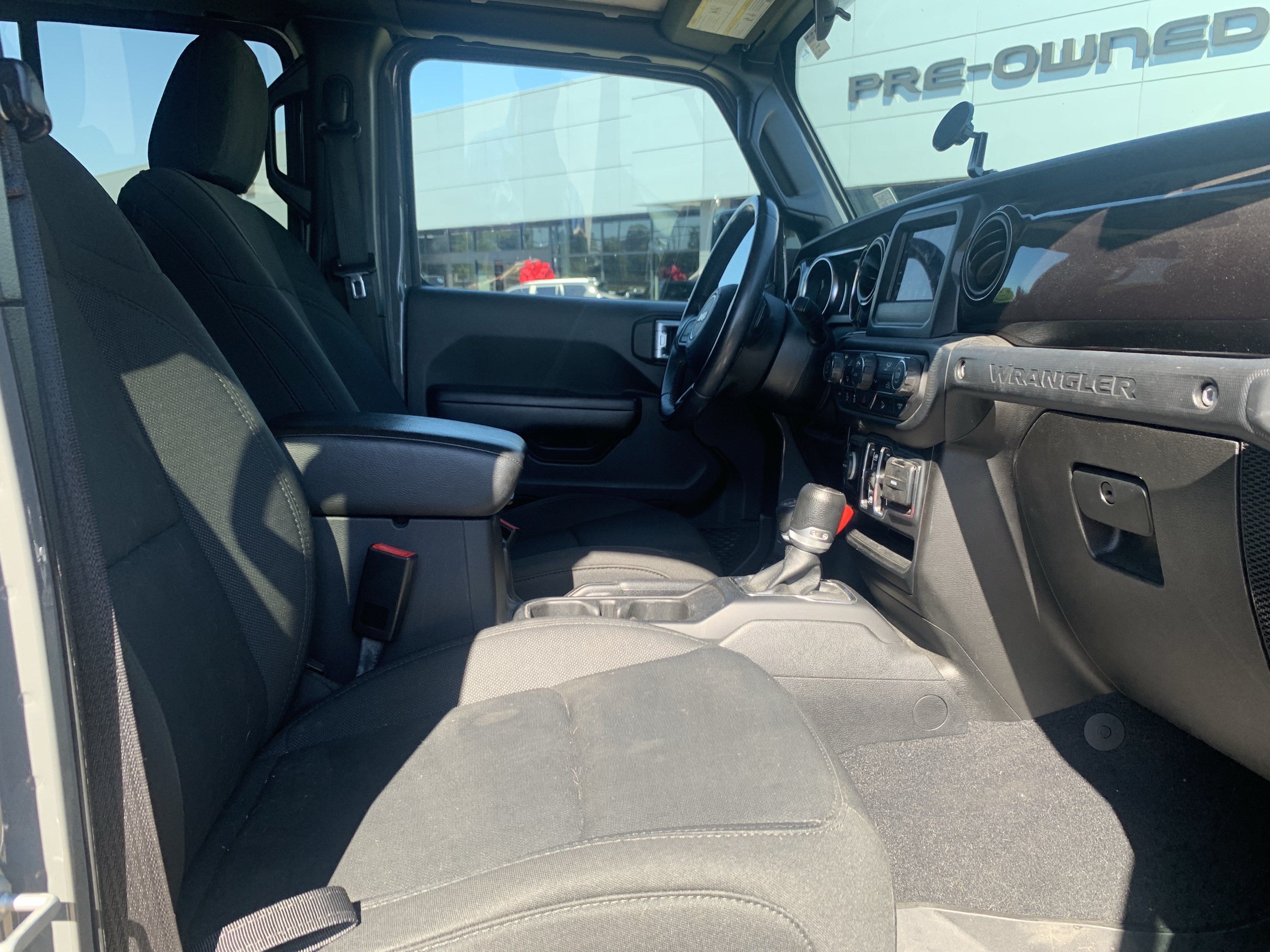 Used 2019 Jeep Wrangler Unlimited Sport AWD/4WD image 35