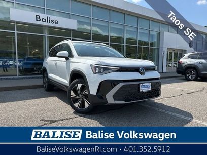 New 2025 Volkswagen Taos SE