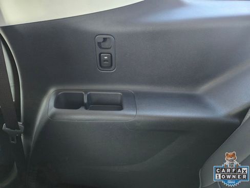 Used 2021 Chevrolet Traverse RS FWD image 45