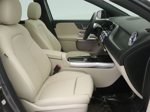 New 2026 Mercedes-Benz GLA 250 image 7