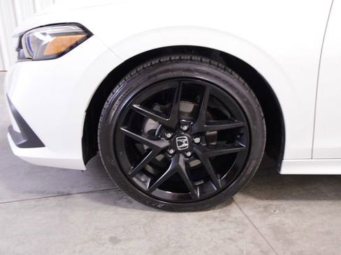 Certified 2024 Honda Civic Sport image 11