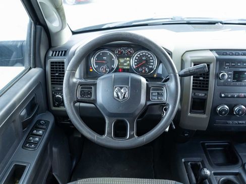 Used 2012 RAM 3500 ST w/ Chrome Appearance Group image 16