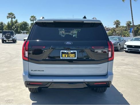 New 2026 Ford Expedition Platinum w/ Stealth Appearance Package AWD/4WD image 5