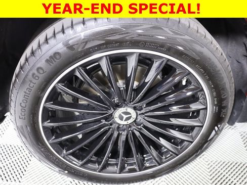 Used 2025 Mercedes-Benz GLC 300 4MATIC image 7
