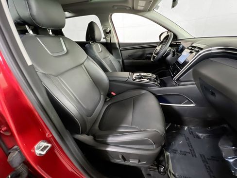 Used 2023 Hyundai Tucson Limited w/ Cargo Package image 29