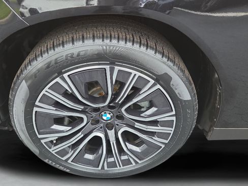 Certified 2025 BMW X3 xDrive30i w/ Convenience Package image 22