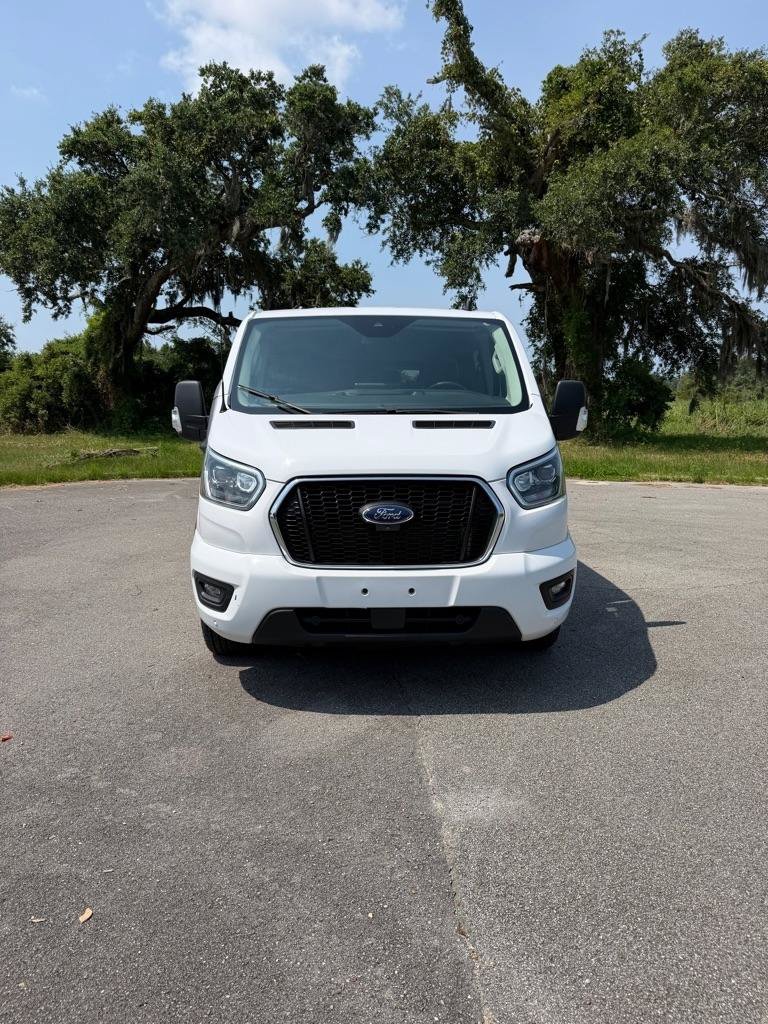 Used 2023 Ford Transit 350 XLT RWD image 8
