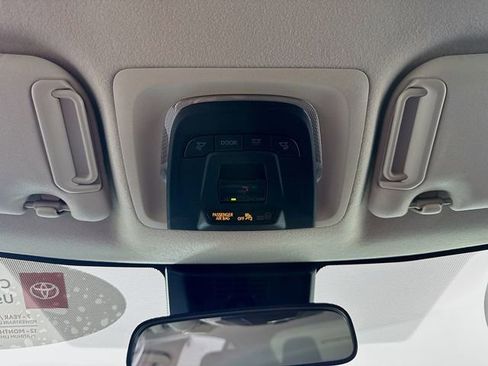 Certified 2025 Toyota Corolla LE w/ LE Premium Package image 18