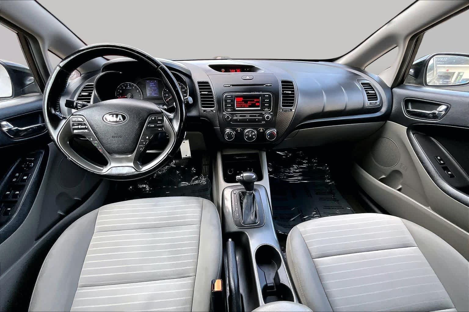 Used 2015 Kia Forte EX FWD image 15