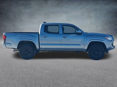 Used 2023 Toyota Tacoma SR image 4