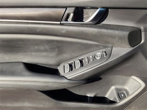 Used 2022 Honda Accord Sport image 23