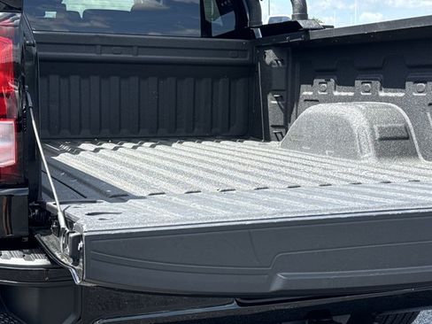 Used 2025 GMC Sierra 1500 Elevation AWD/4WD image 11
